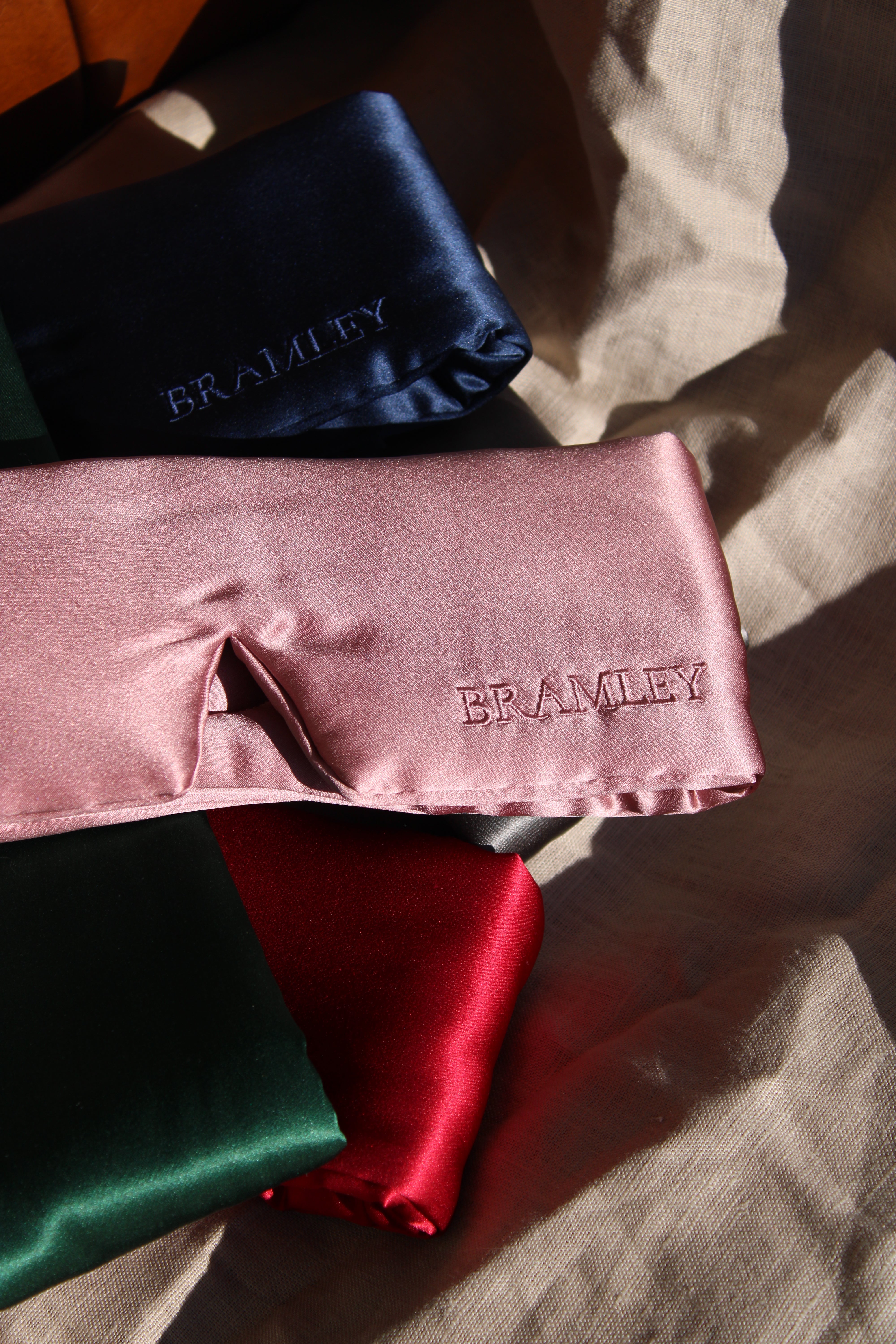 100% Mulbury Silk Eye Mask